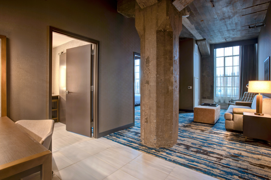 King Two-Room Suite River View