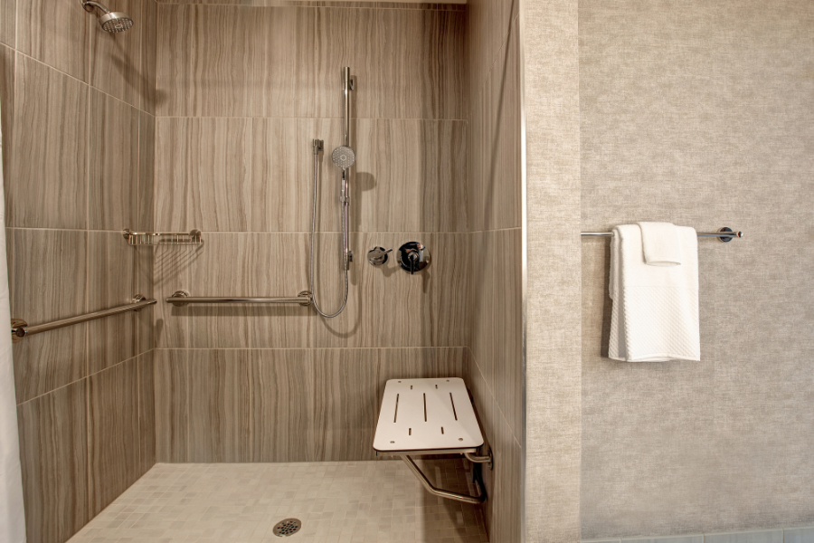 King One-Bedroom Suite Mobility Accessible Roll-in Shower