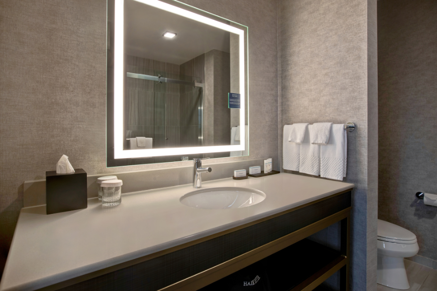King One-Room Studio Suite